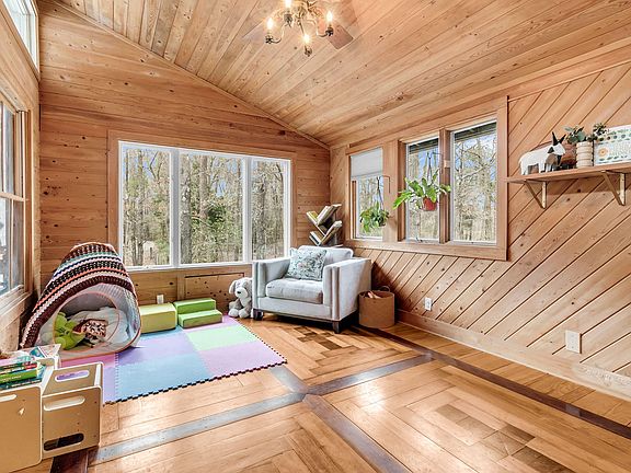 5th image of 7769 Old Jacksonboro Rd