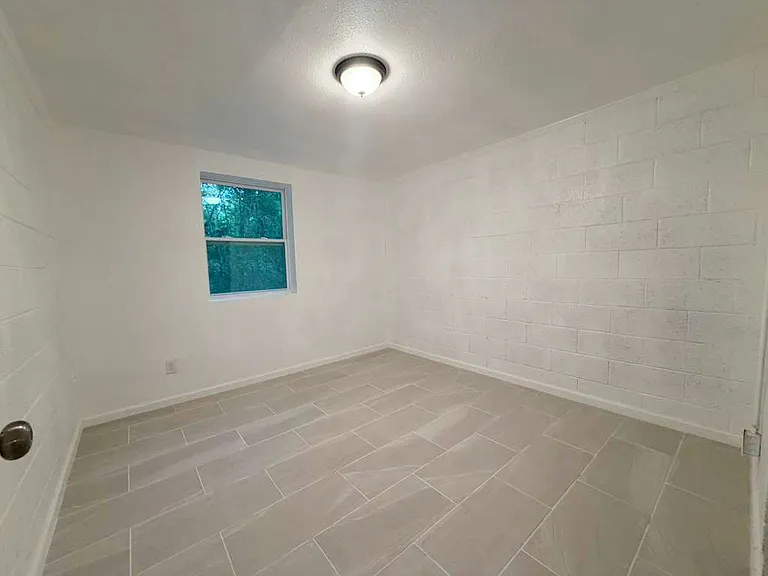 2737 Pierce Rd — Photo 16