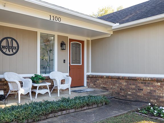 4th image of 1100 Tararidge Dr