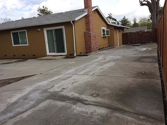 Gated rv/boat parking