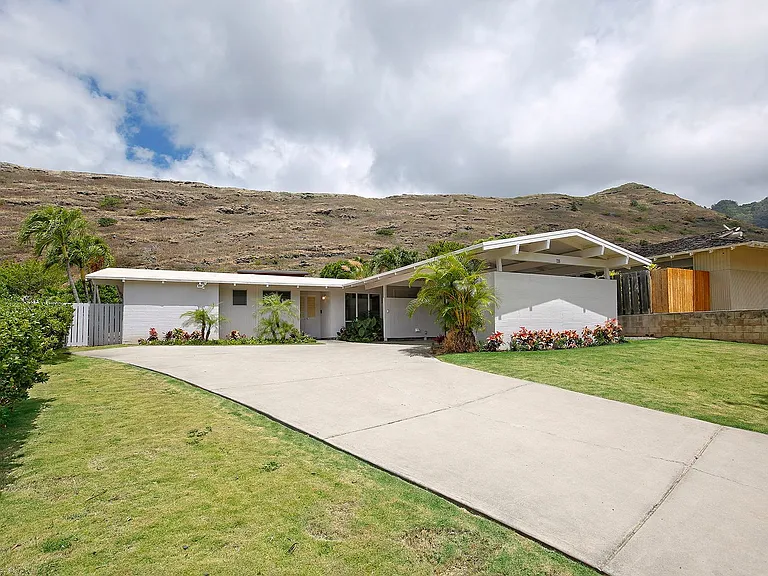 735 Kapulena Loop — Photo 25