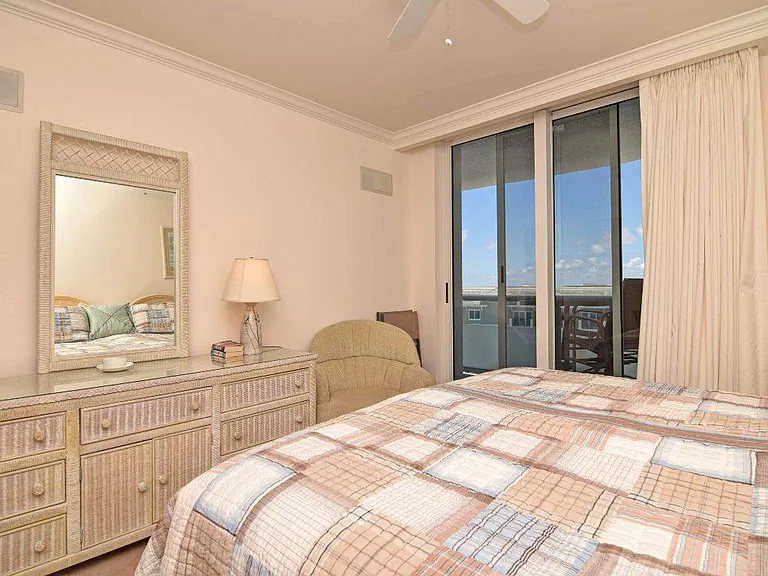 3554 Ocean Drive 703S #604N — Photo 14