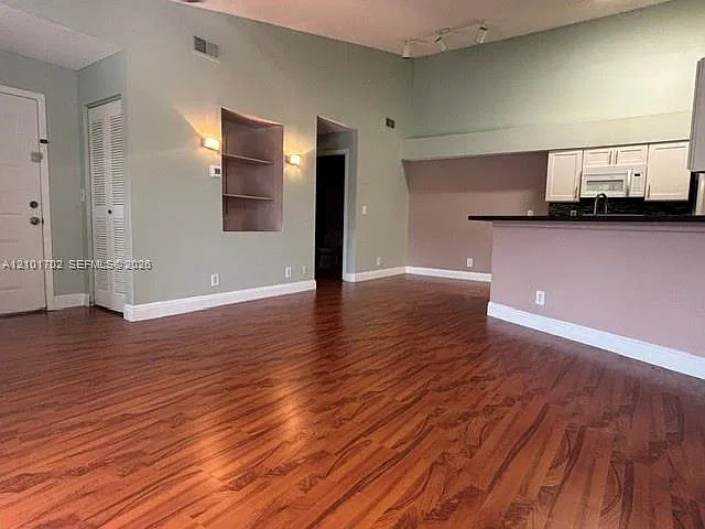 Summerbreeze Condo — Photo 4