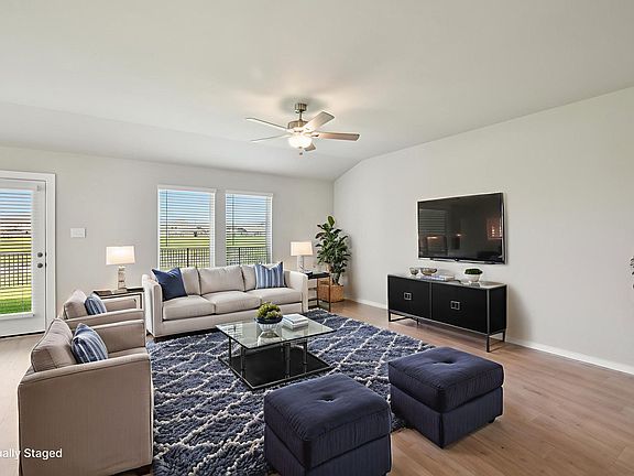 The Preston floorplan in Kingdom Heights of Rosenberg, TX.
