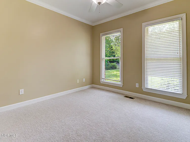 3128 Braemar Ln — Photo 31
