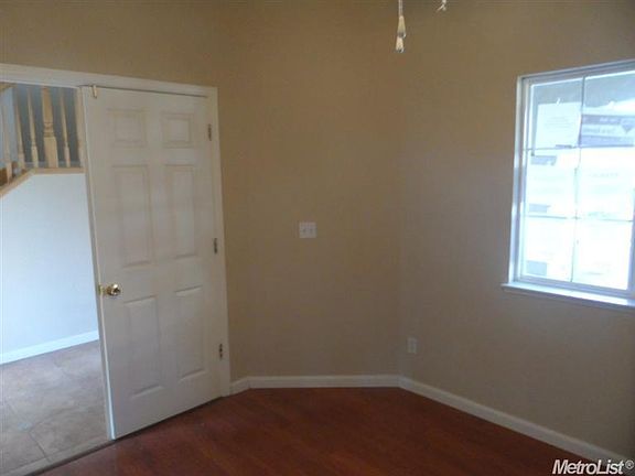 5th image of 1657 Portacove Pl