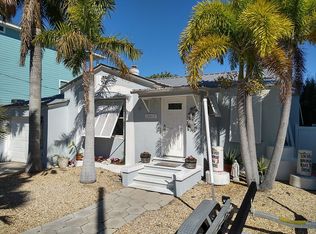 14017 N Bayshore Dr, Madeira Beach, FL 33708