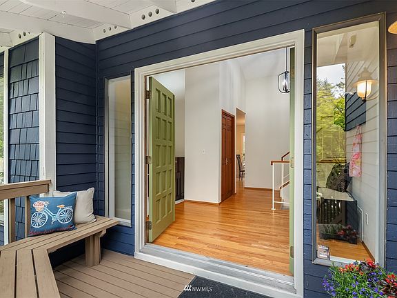 2nd image of 21729 NE 18th Way