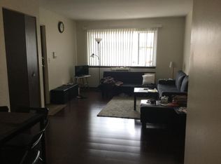 1312 S Sir Galahad Ln APT 3B, Mount Prospect, IL 60056