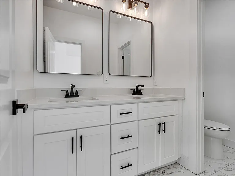 4421 Reed Rd #A AND B — Photo 22