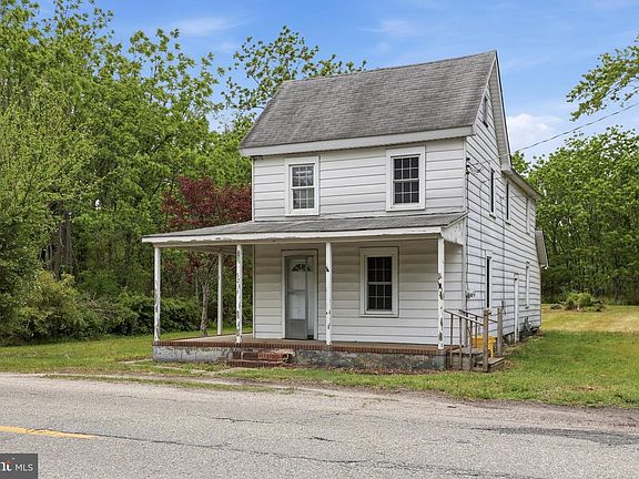 2nd image of 523 Hay Rd