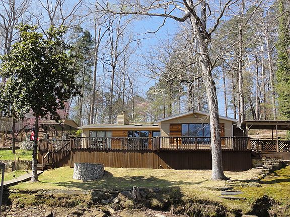 4th image of 449 Yellow Creek Ln