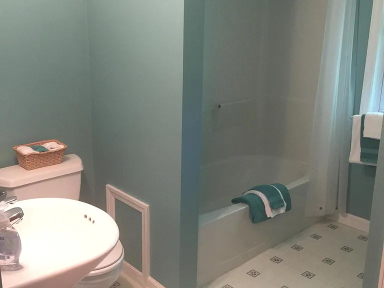 44 Lattimore Rd — Photo 3