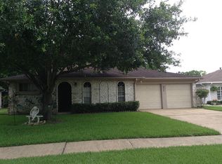 854 Seamaster Dr, Houston, TX 77062