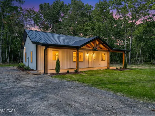 190 Rhonda Rd, Monterey, TN 38574