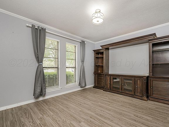4th image of 6701 Blacksmith Ln
