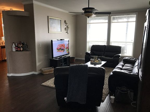 2nd image of 1497 Duke Dr