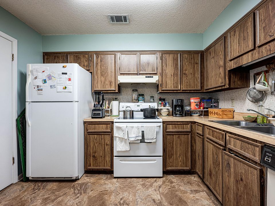 1st image of 618 Gap Creek Dr Unit 37