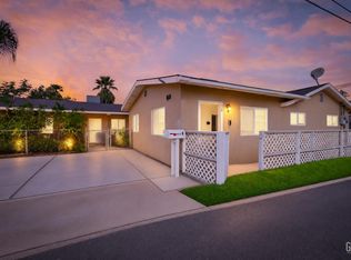 818 11th St, Bakersfield, CA 93304