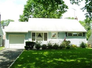 521 Orchard St, Rahway, NJ 07065