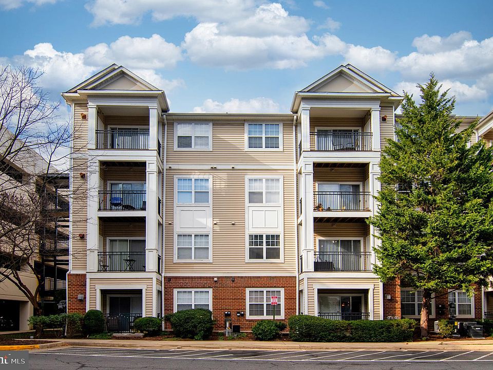 1st image of 12937 Centre Park Cir APT 105