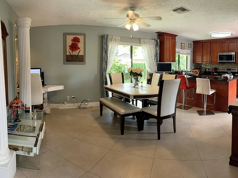 13285 NW 6th Pl — Photo 6