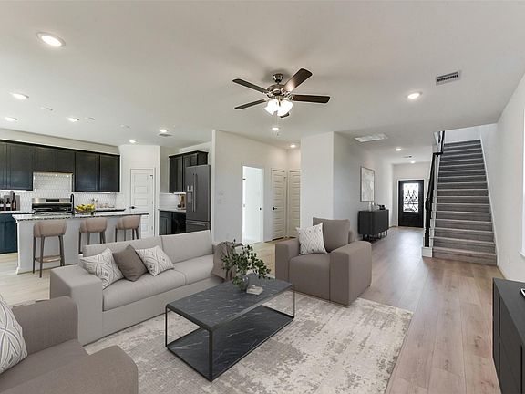 7th image of this home