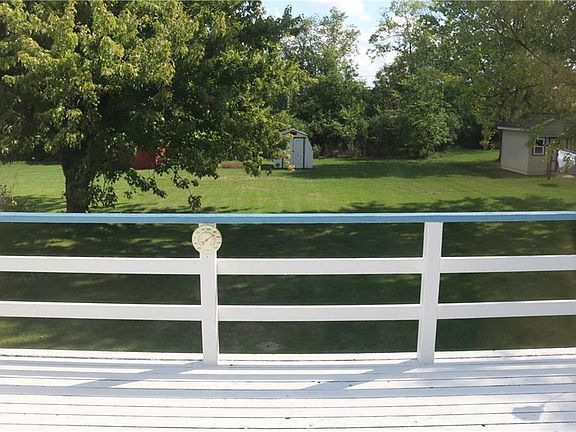 5th image of 233 Tracey Ln