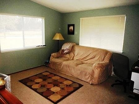 3rd image of 803 Hamelin Ln SE