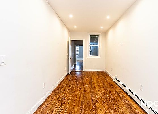 5th image of 383 Knickerbocker Ave #3K