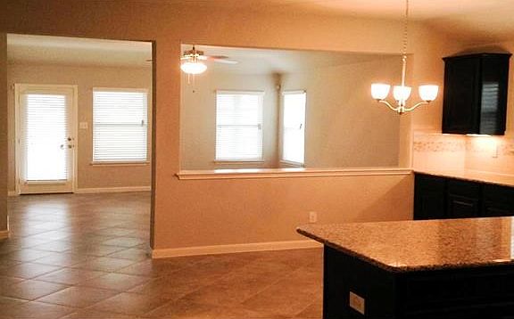 4th image of 337 Oak Creek Way