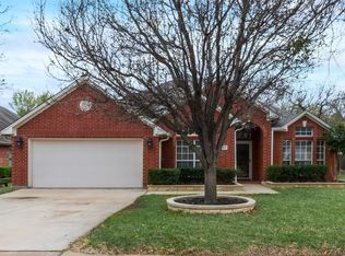 842 Valley Terrace Rd, Burleson, TX 76028
