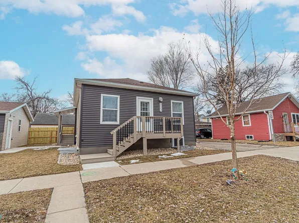312 10th Ave N, Fargo, ND 58102