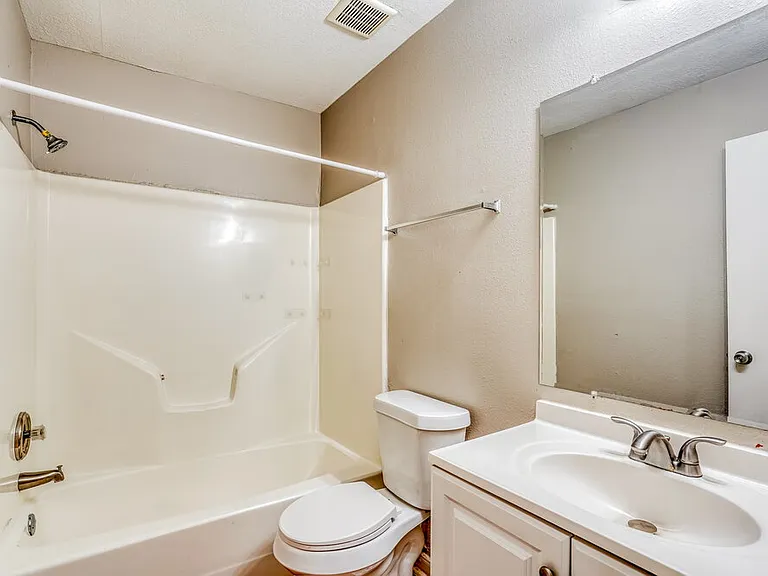 16115 Purpleridge Ct — Photo 15