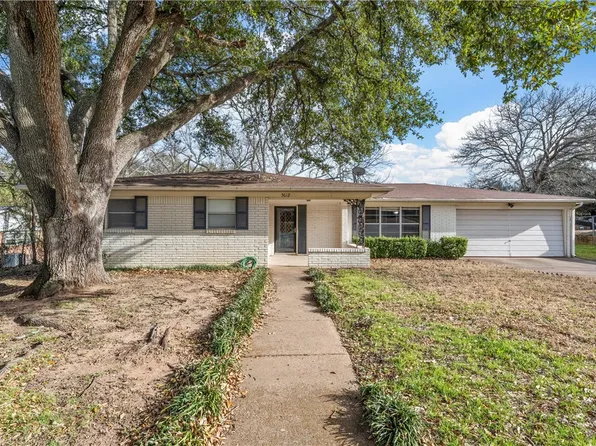 5612 Roberts Dr, Waco, TX 76710
