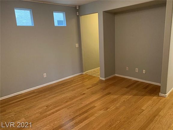 3rd image of 9136 Gabardine Ave #0
