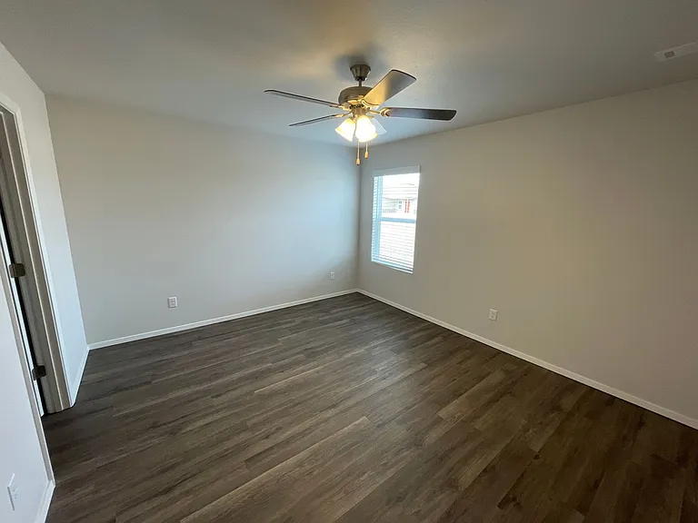 3217 E Ricky Dr — Photo 6