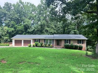 109 James Dr, Belmont, NC