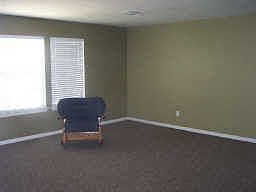 4th image of 1423 Chandler Park Ln