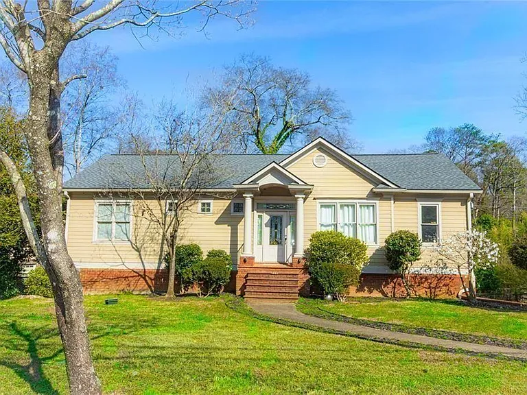 721 Smithstone Rd SE — Photo 1