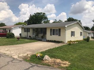 103 E Kennedy Ave, Washington Court House, OH 43160