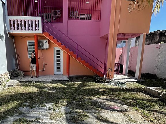 3rd image of 7043 Calle Mendez Vis #B