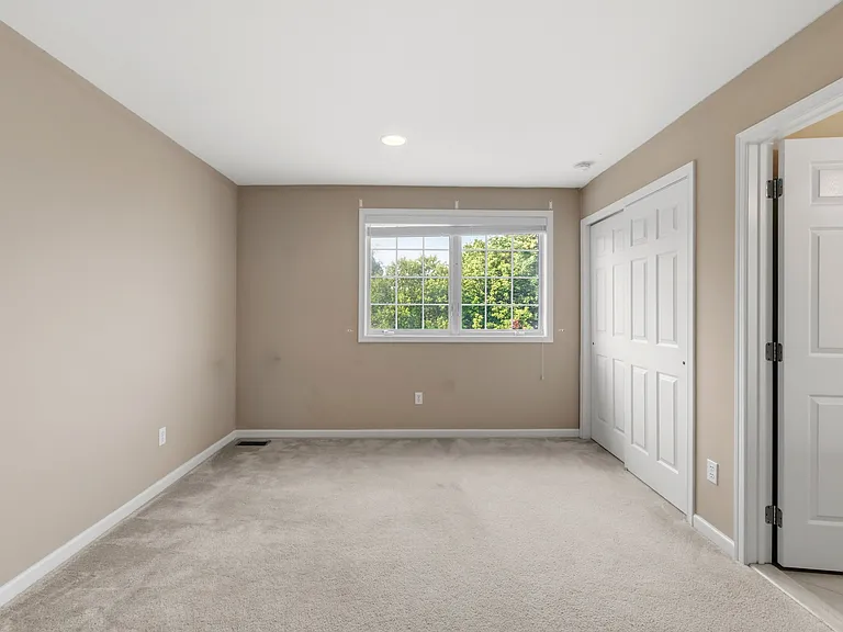 50738 Calvert Isle Dr — Photo 21