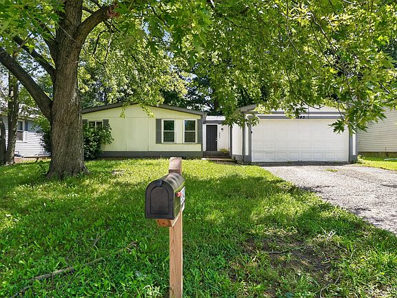 3rd image of 3843 Ireland Dr