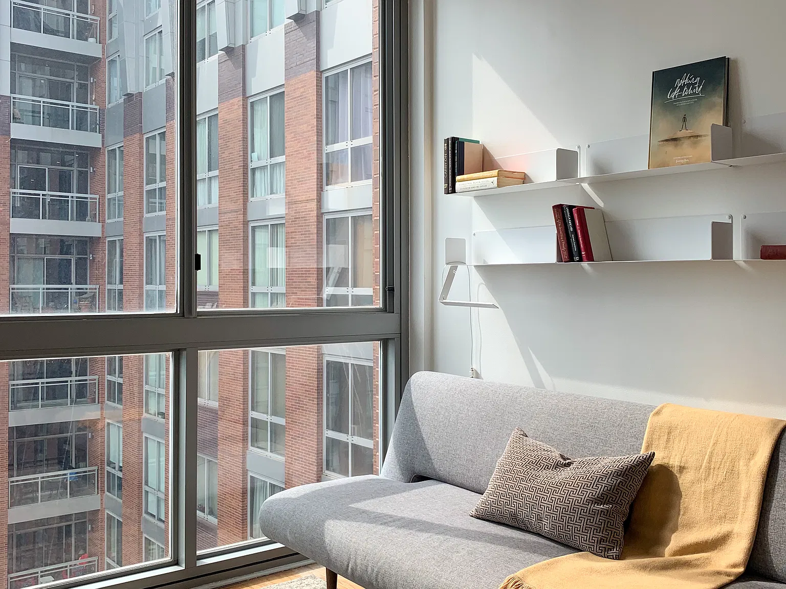 1 bed, 600 sqft, $3,500 — Photo 2