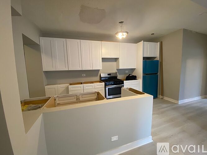 1st image of 4626 W Lawrence Ave #2