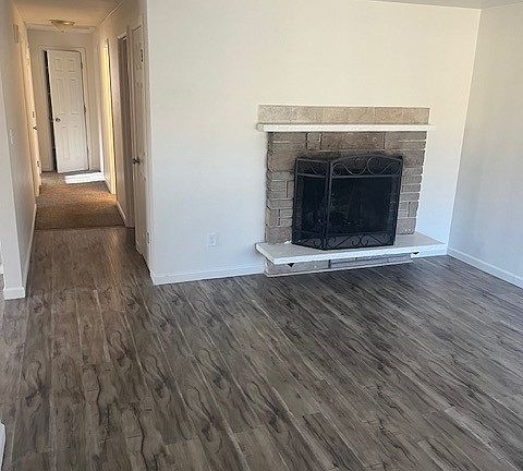 3rd image of 1907 S Sheridan Ave