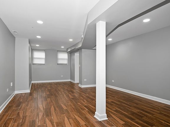 5th image of 5711 S Calumet Ave