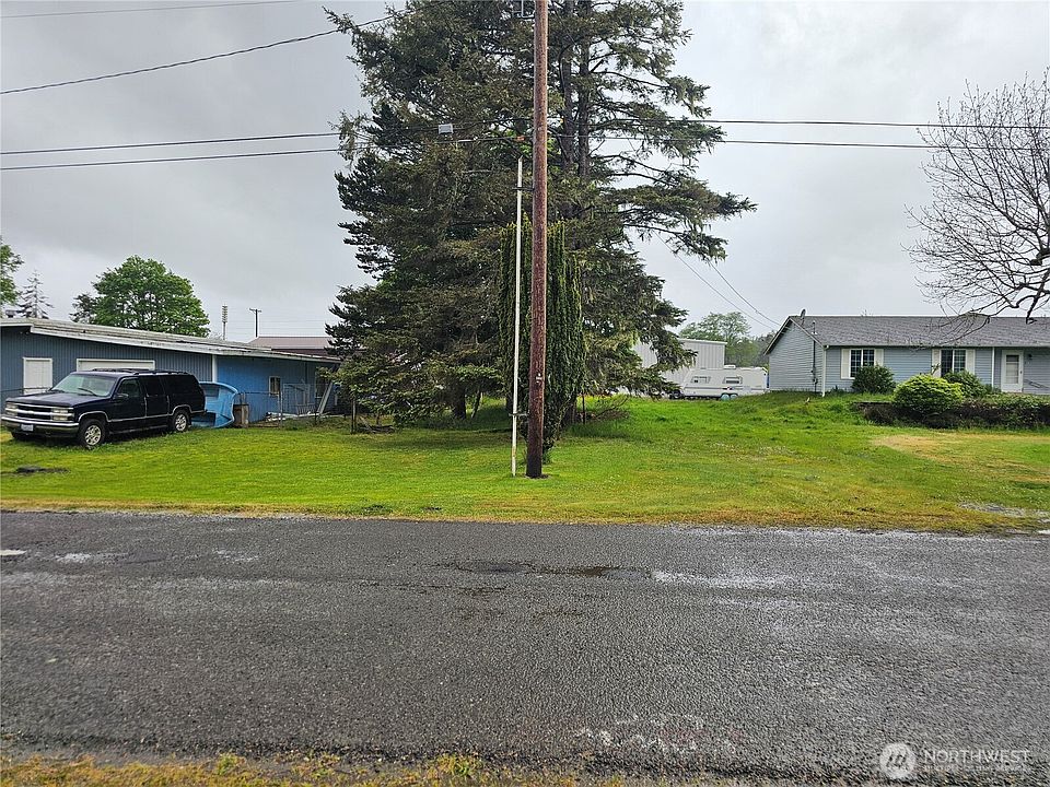 1st image of 607 N 2nd Street
