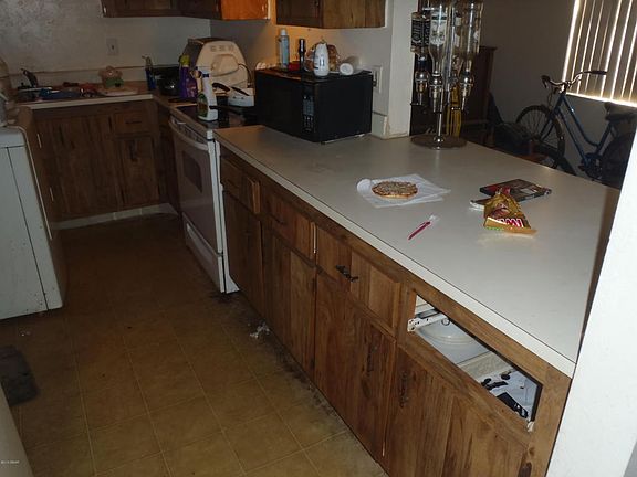 5th image of 421 Banana Cay Dr APT C